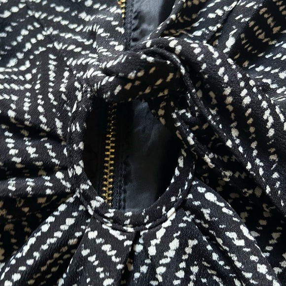 Kate Spade Silk Herringbone Tie-Neck Long Sleeve Dress Black Size Small - Picture 11 of 14